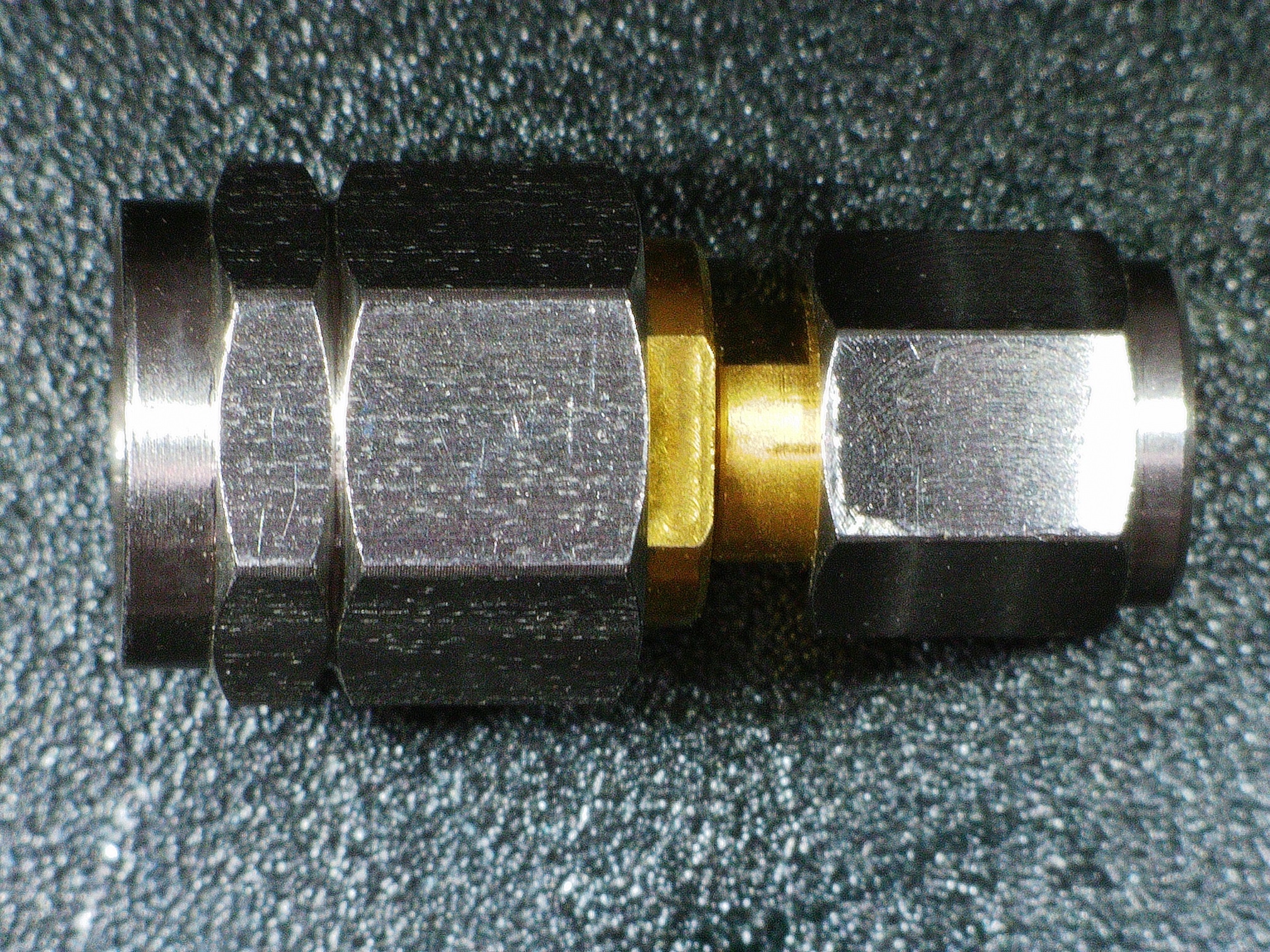 02R0234-001.0mm(M)-1.85mm(M)コネクタ
