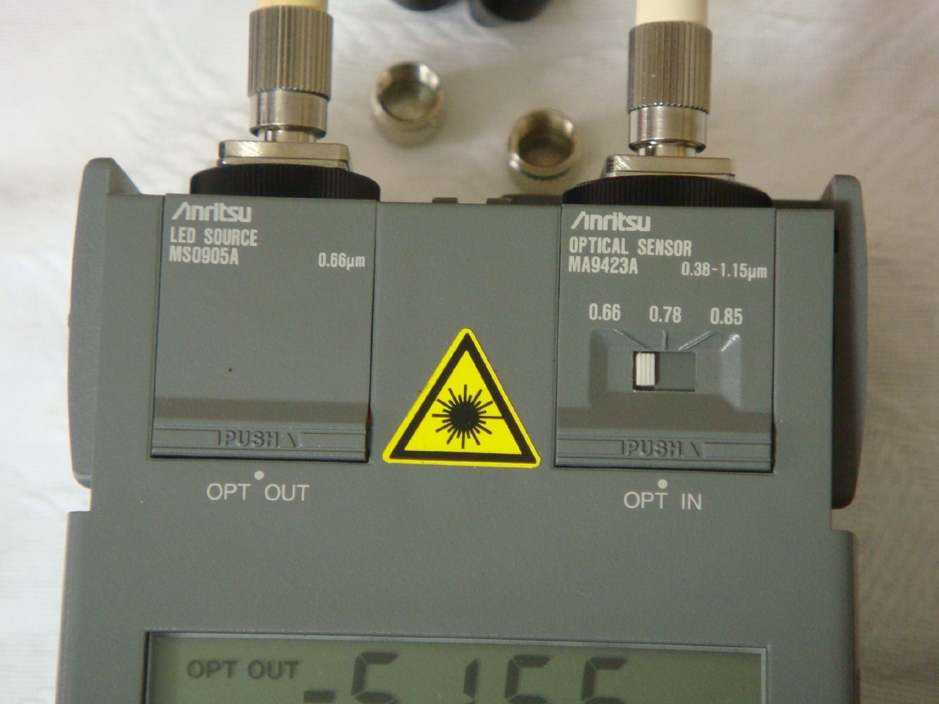 MS9020D + MS0905A + MA9423AOptical Power meter + LED source