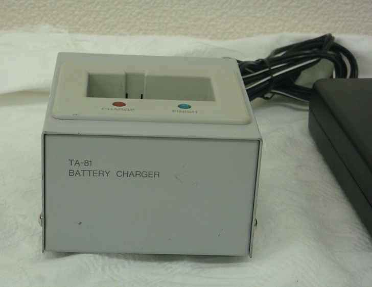 TA-813.6V Ni-MH BATTERY CHARGER