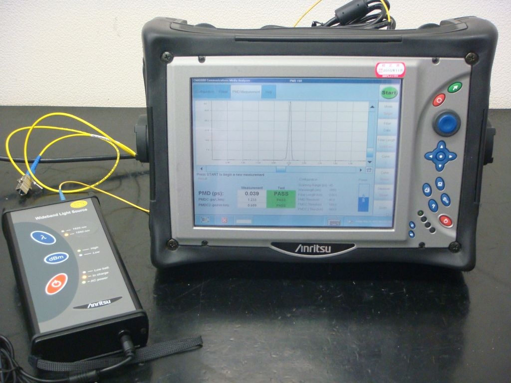 5400-001-PMD-SU/5403-006-PMD-UPolarization mode dispersion analyzer