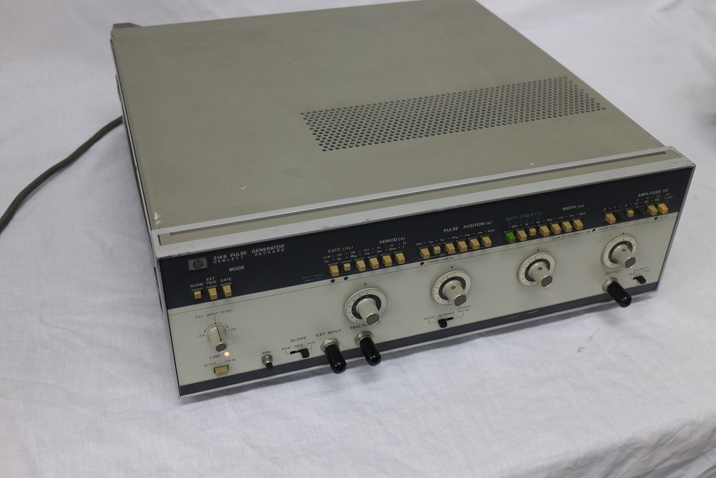 214B100V 10MHz Pulse Generator