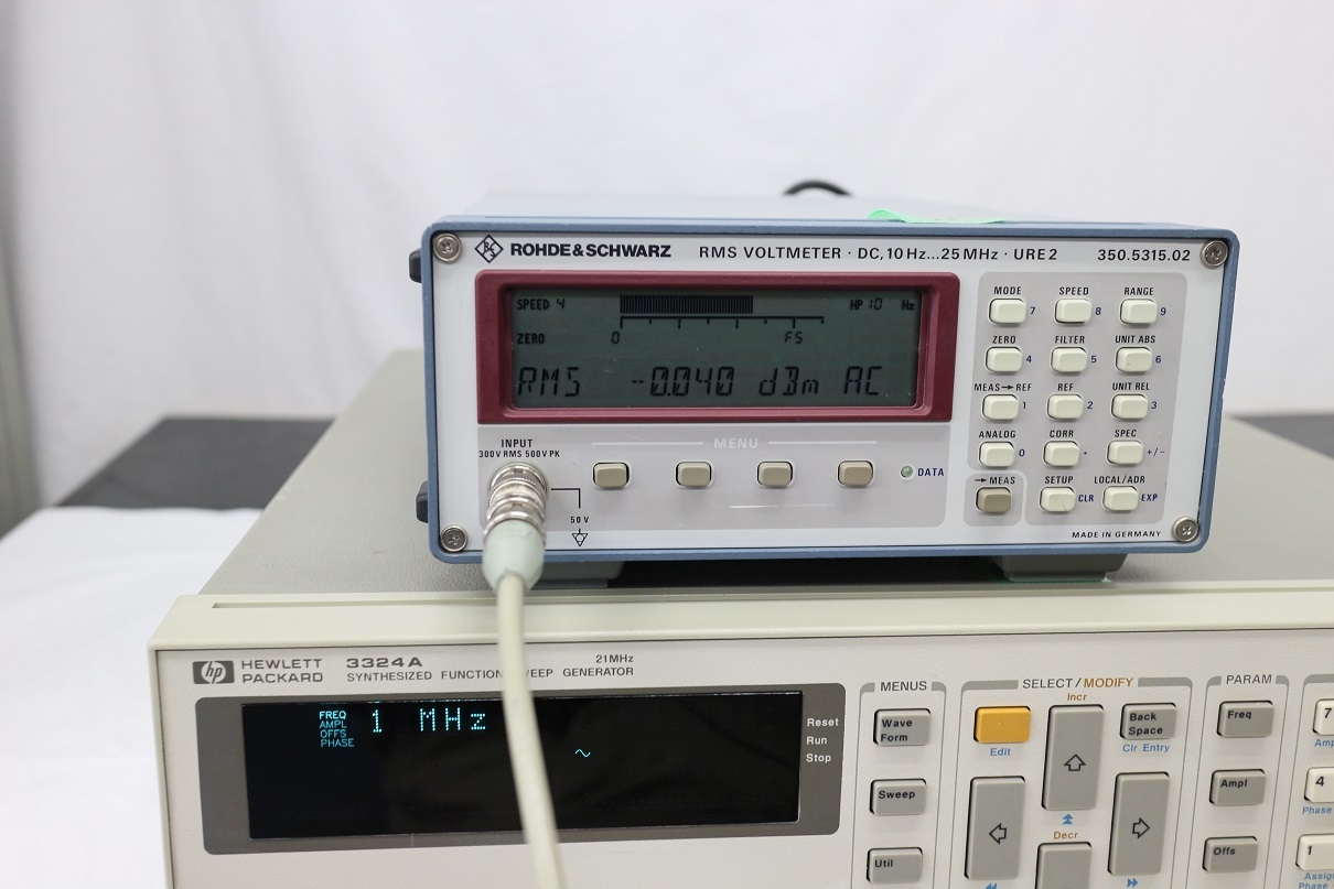 3324A21MHz Synthesized Function Sweep Generator