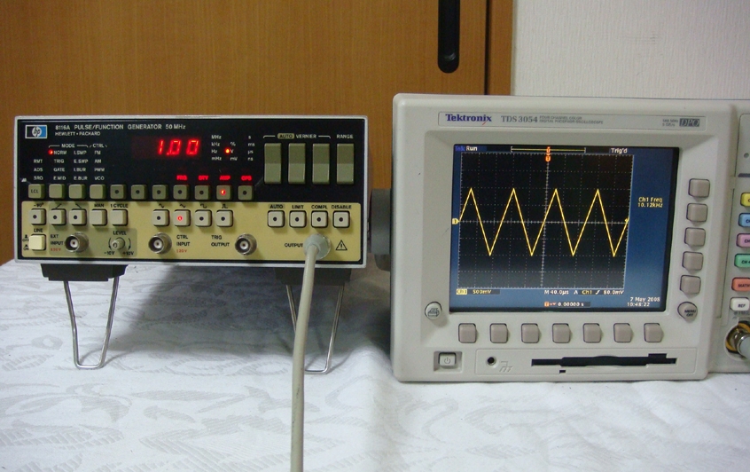 8116A /00150MHz Pulse /Function Generator