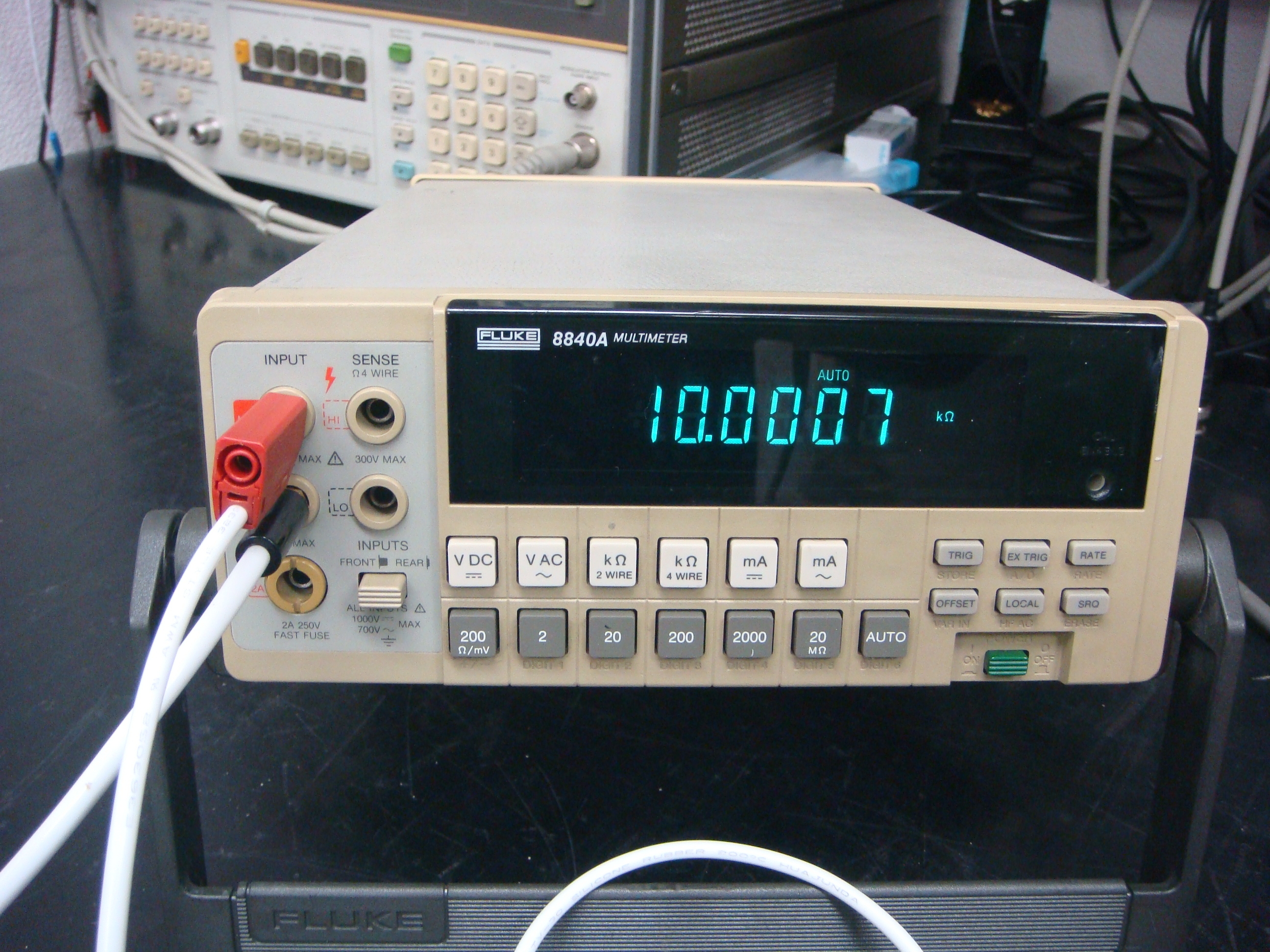 8840A /05/095-1/2 Digital Multi Meter