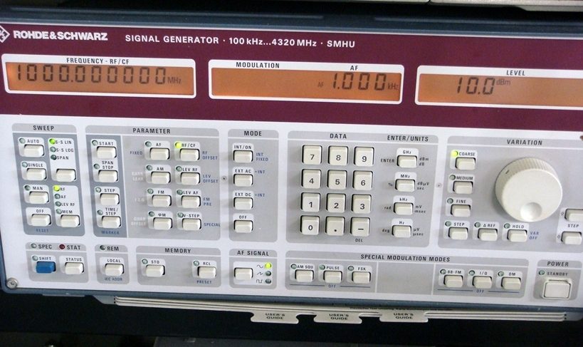 Model 5000 + 501140MHz-4GHz -20-+10dBm Digital RF Power Meter 