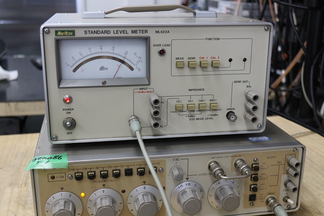 ML-423AStandard Level Meter