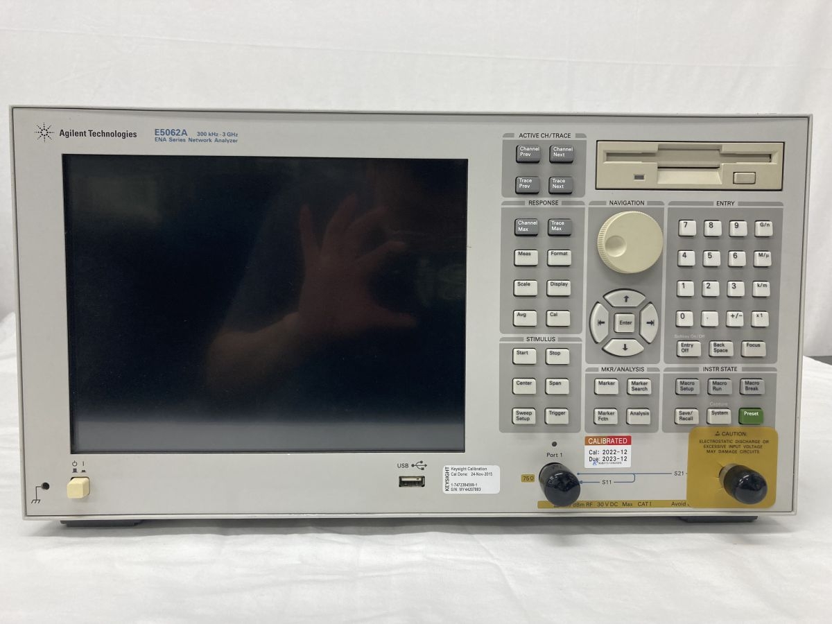 E5062A ENA Series network Analyzer 300k~3GHz 75 Ohm