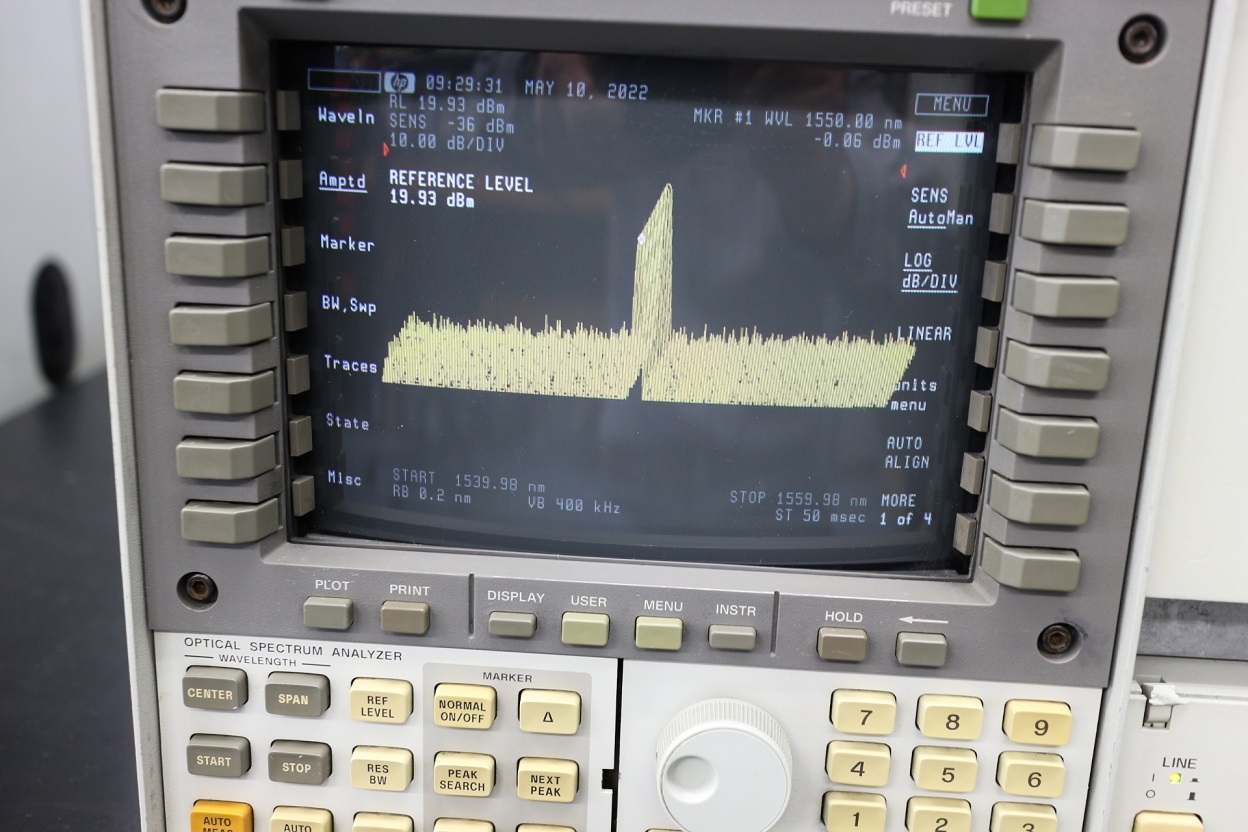 71450A /009 H02Optical Spectrum Analyzer 600-1700nm