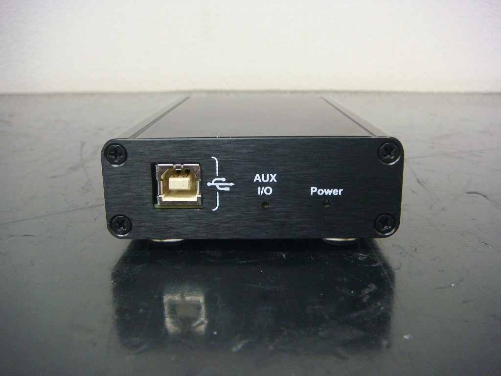 DP-AUXDisplayPort AUX Controller