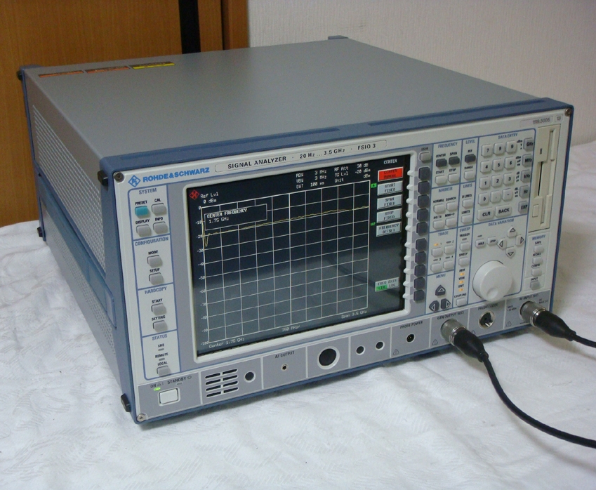 FSIQ3 K10/K11/B4/B5/B820Hz-3.5GHz Spectrum Analyzer with TG