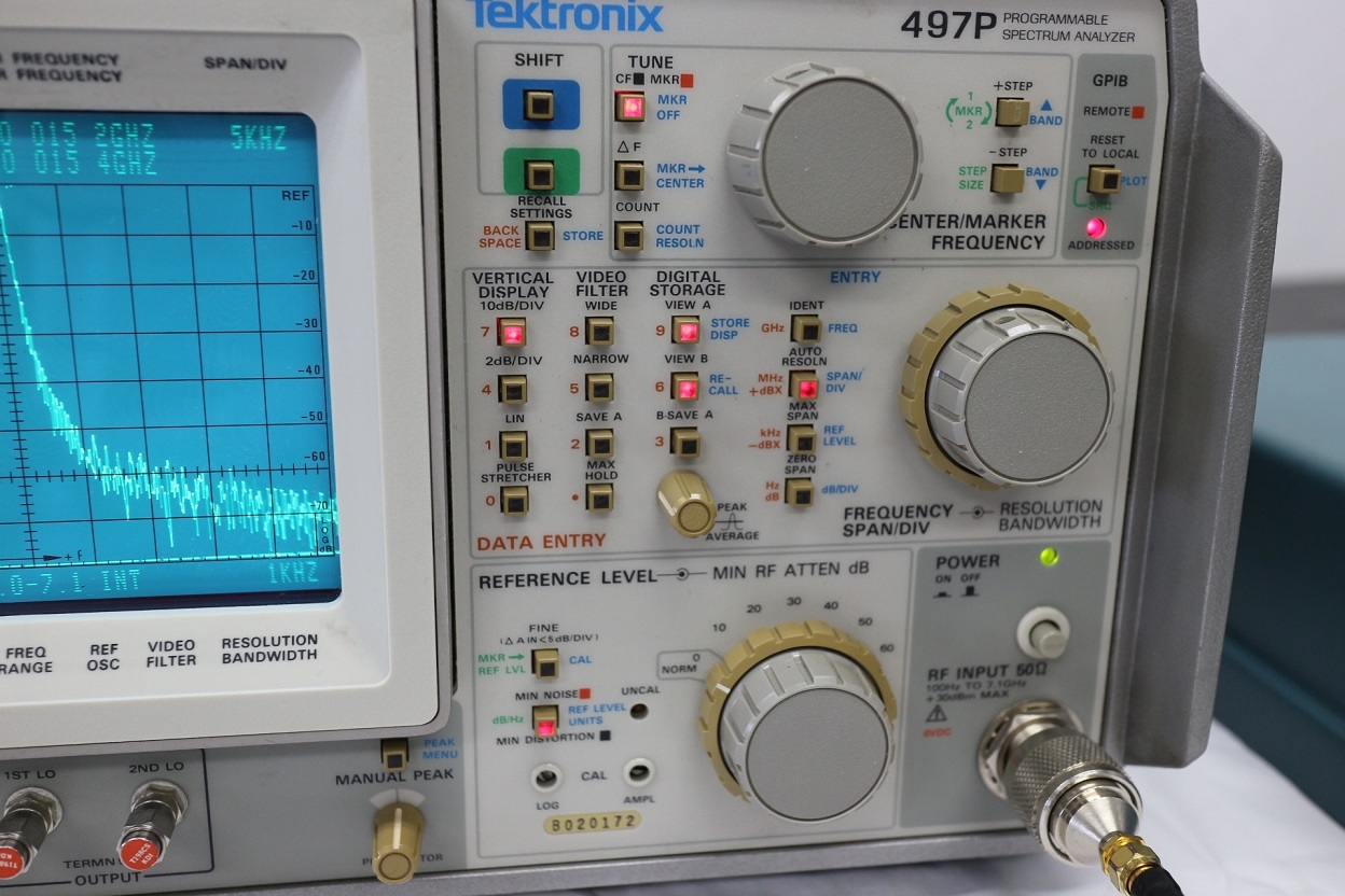 497P100Hz-7GHz Spectrum Analyzer