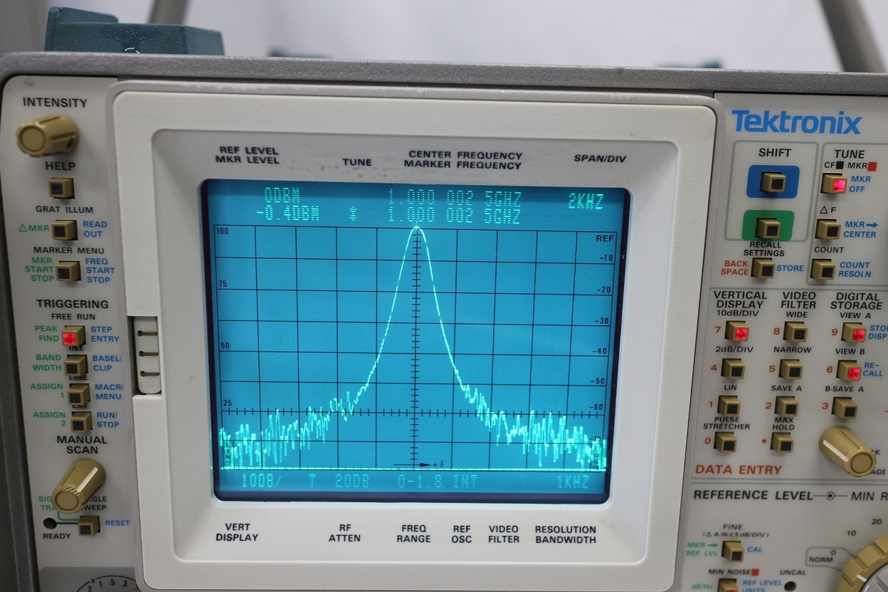 497P100Hz-7GHz Spectrum Analyzer