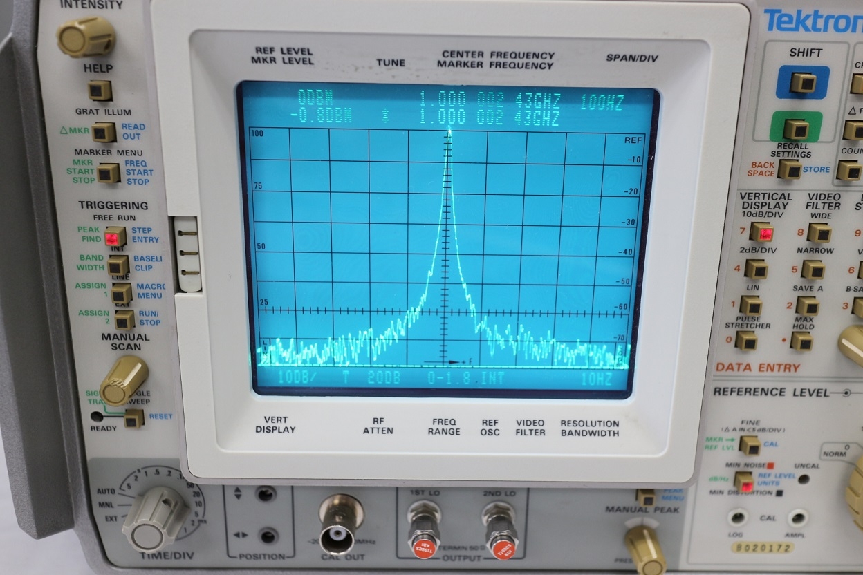 497P100Hz-7GHz Spectrum Analyzer