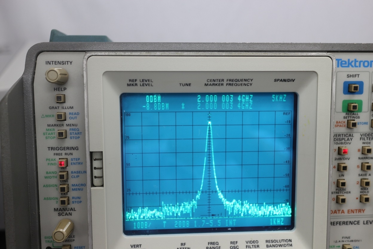 497P100Hz-7.1GHz Spectrum Analyzer