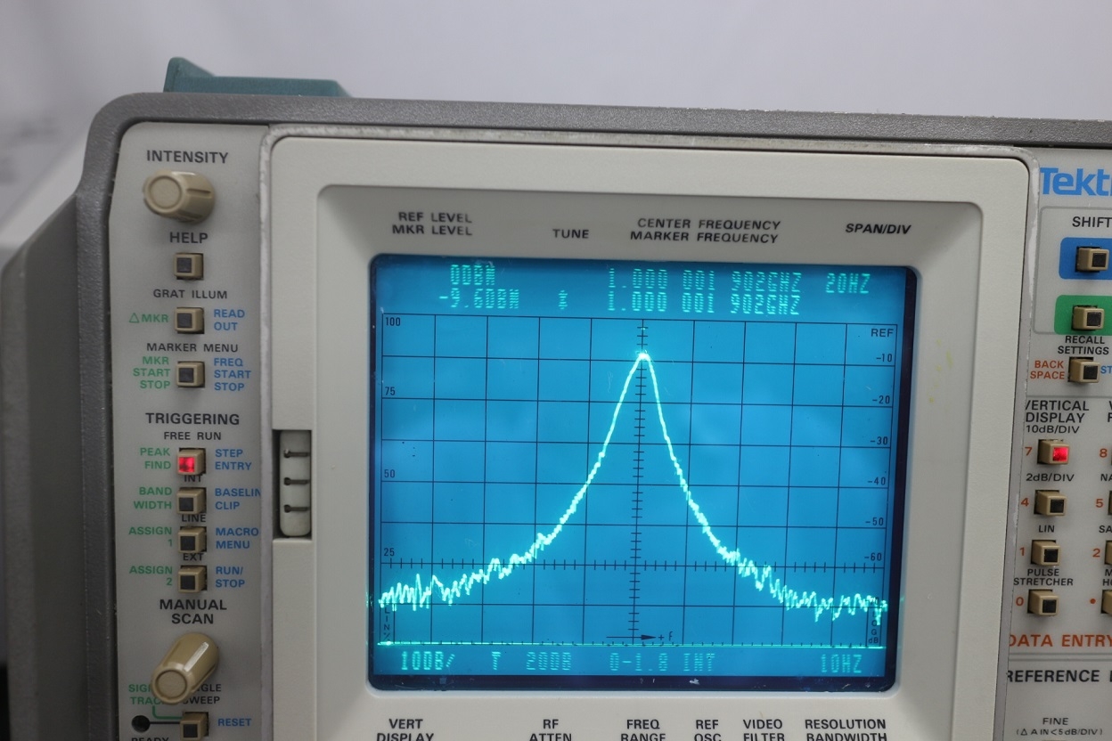 497P100Hz-7.1GHz Spectrum Analyzer