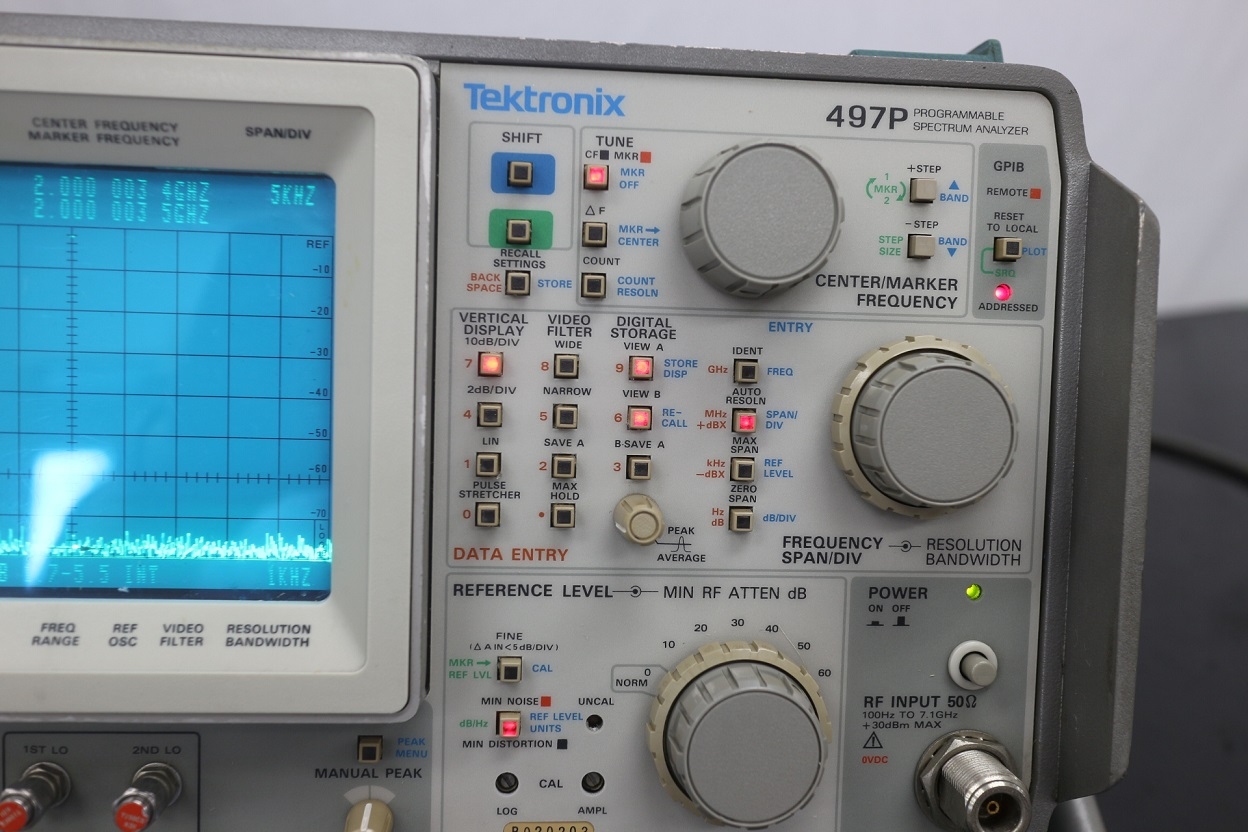 497P100Hz-7.1GHz Spectrum Analyzer