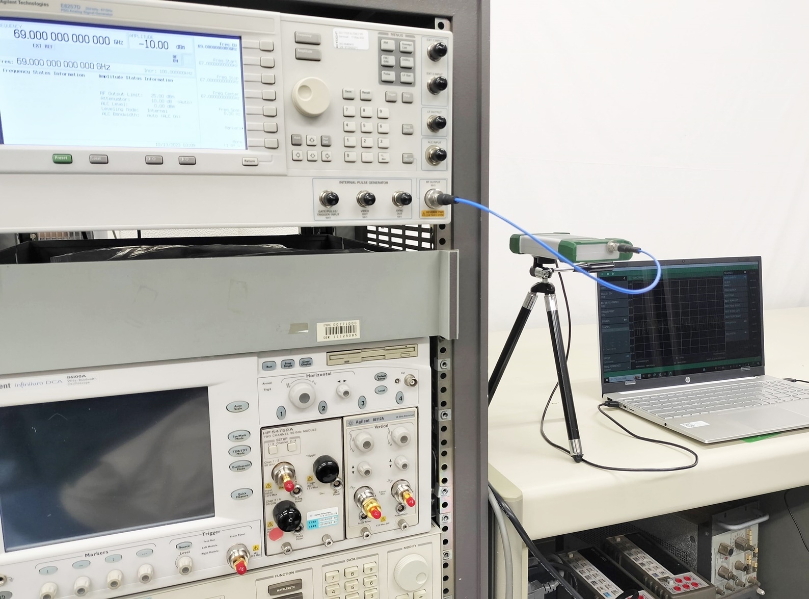 MS2760A-00709kHz-70GHz Spectrum Analyzer