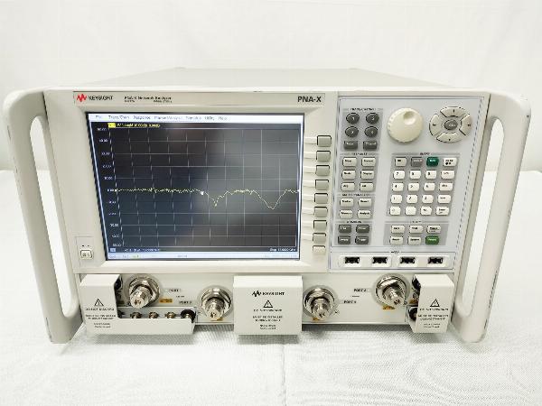 N5247A PNA-X 67GHz ネットワークアナライザ