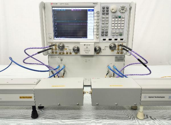 N5247APNA-X 67GHz ネットワークアナライザ