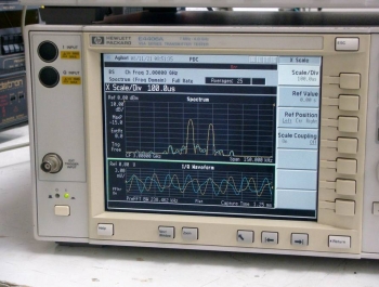 E4406/BAC/BAH/BAE4GHz VSA Transmitter Tester