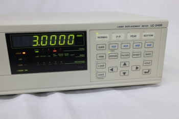 LC-2400 Laser Displacement meter