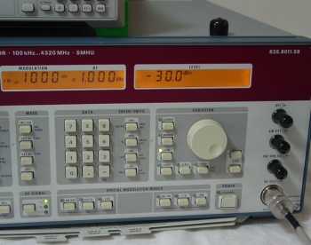 SMHU58/B64.2GHz Signal Generator OPT06:CDMA