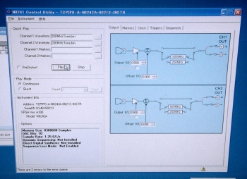 N8242A /125500MHz 1.25GS/s 10bit 2ch  Arbitrary Waveform Generator 