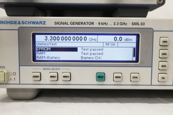 SML039kHz-3300MHz Signal Generator