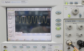 DTG52742.7Gbps Data Timing Generator