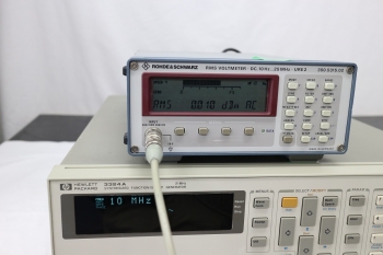 3324A21MHz Synthesized Function Sweep Generator