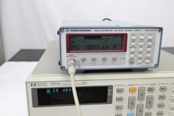 3324A21MHz Synthesized Function Sweep Generator