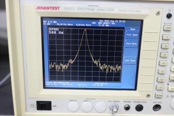 8664A0.1-3000MHz Signal Generator