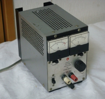 731515V 500mA Power Supply