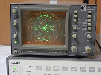 5851VPAL Vetor Scope