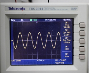 118022500V 200kHz Programmable HF AC Tester