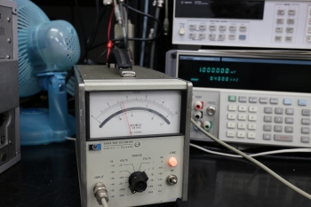 3400A10Hz-10MHz RMS Voltmeter