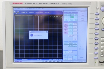 R3860A/1400-2010300kHz-20GHz 4port RF compornent analyzer