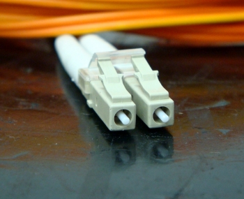 VP-OPTO-CA-20Multi-mode fiber optic cable