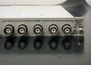 44472ADC-300MHz 1*4 2units VHF Switch